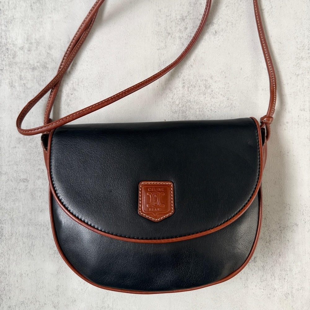 CELINE VINTAGE BLACK LEATHER WITH BROWN TRIM CROSSBODY